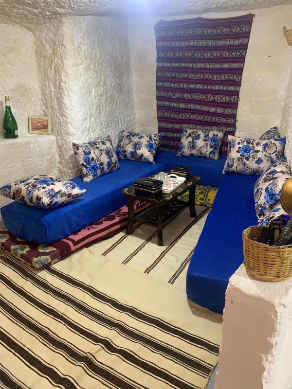 كهوف يحيى لسياحة والمبيت البهاليل Main image